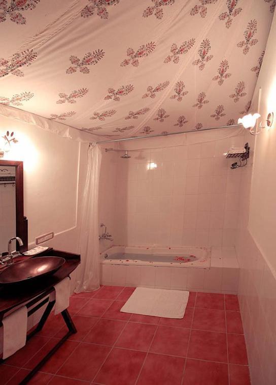 V Resorts Jhalamand Garh Jodhpur ジョードプル 部屋 写真