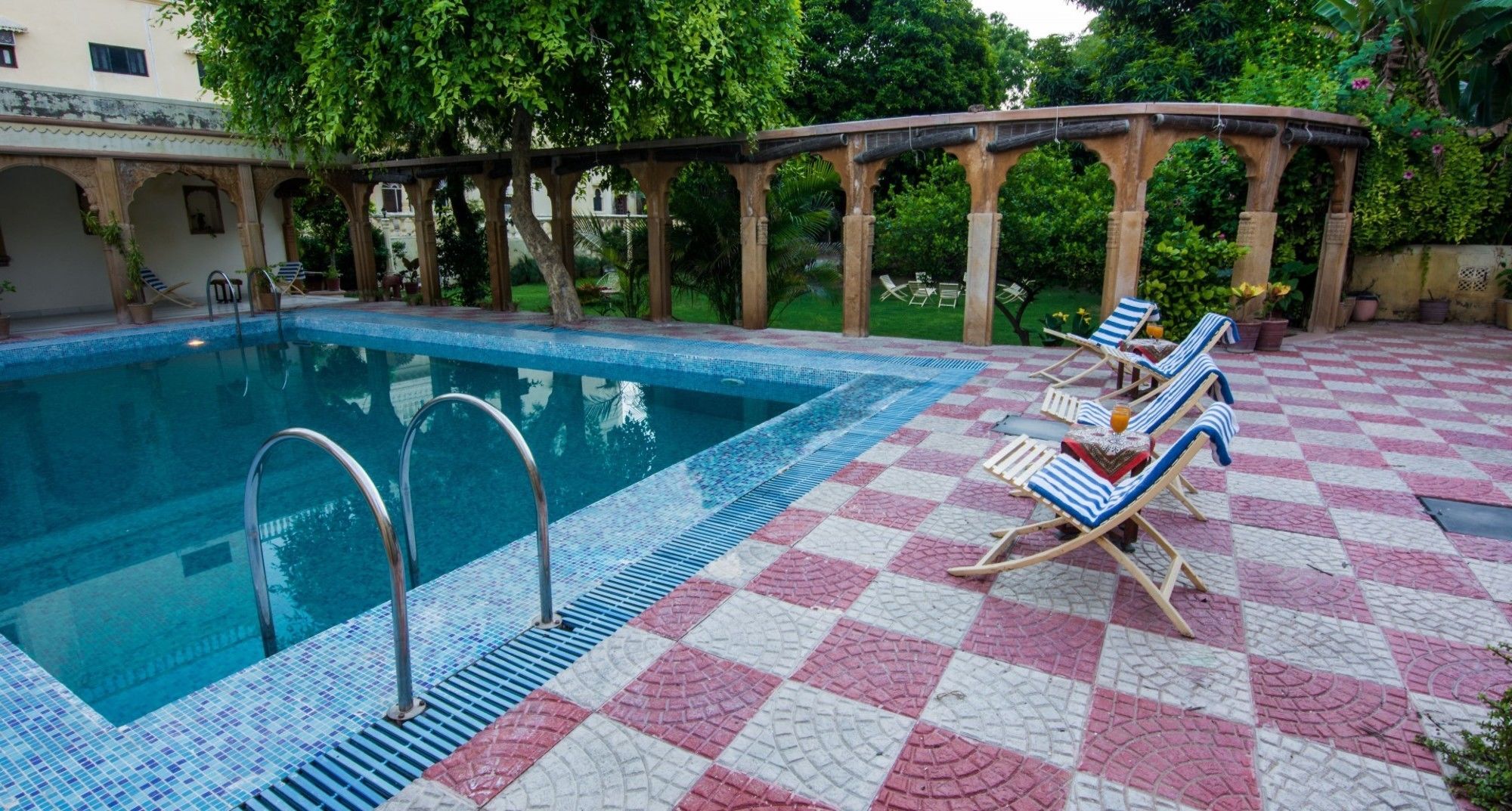 V Resorts Jhalamand Garh Jodhpur ジョードプル エクステリア 写真